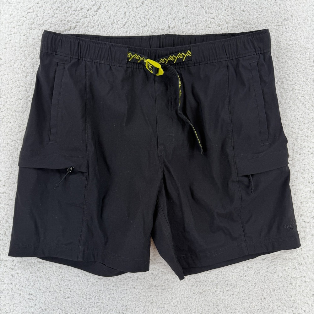 The North Face Cargo Shorts Mens Large Black Microfiber 6 Inseam Casual Travel